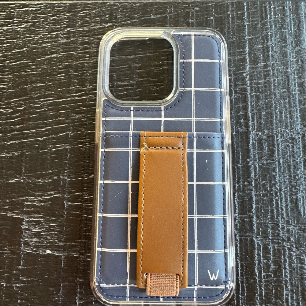 Walli case iPhone 15 Pro Navy Plaid Case